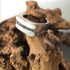 Hi Ho Silver!  925 Silver and Opal Ring - Size 9